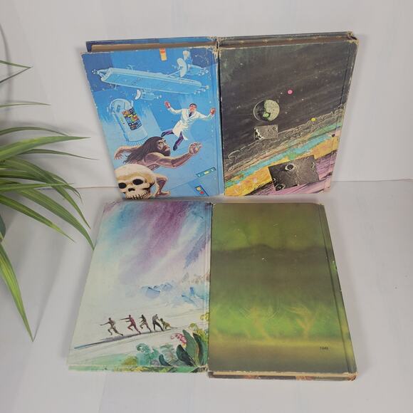 4 Vintage Science Fiction/Fantasy Whitman Books Way Out/Invaders/Land of Giants+ - Picture 3 of 9